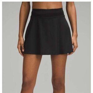 Lululemon light weight high-rise tennis skirt black 8